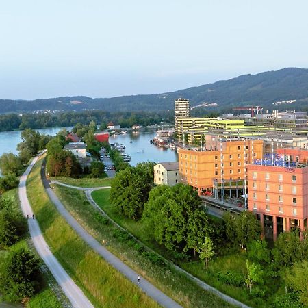 Trans World Hotel Donauwelle Linz Bagian luar foto